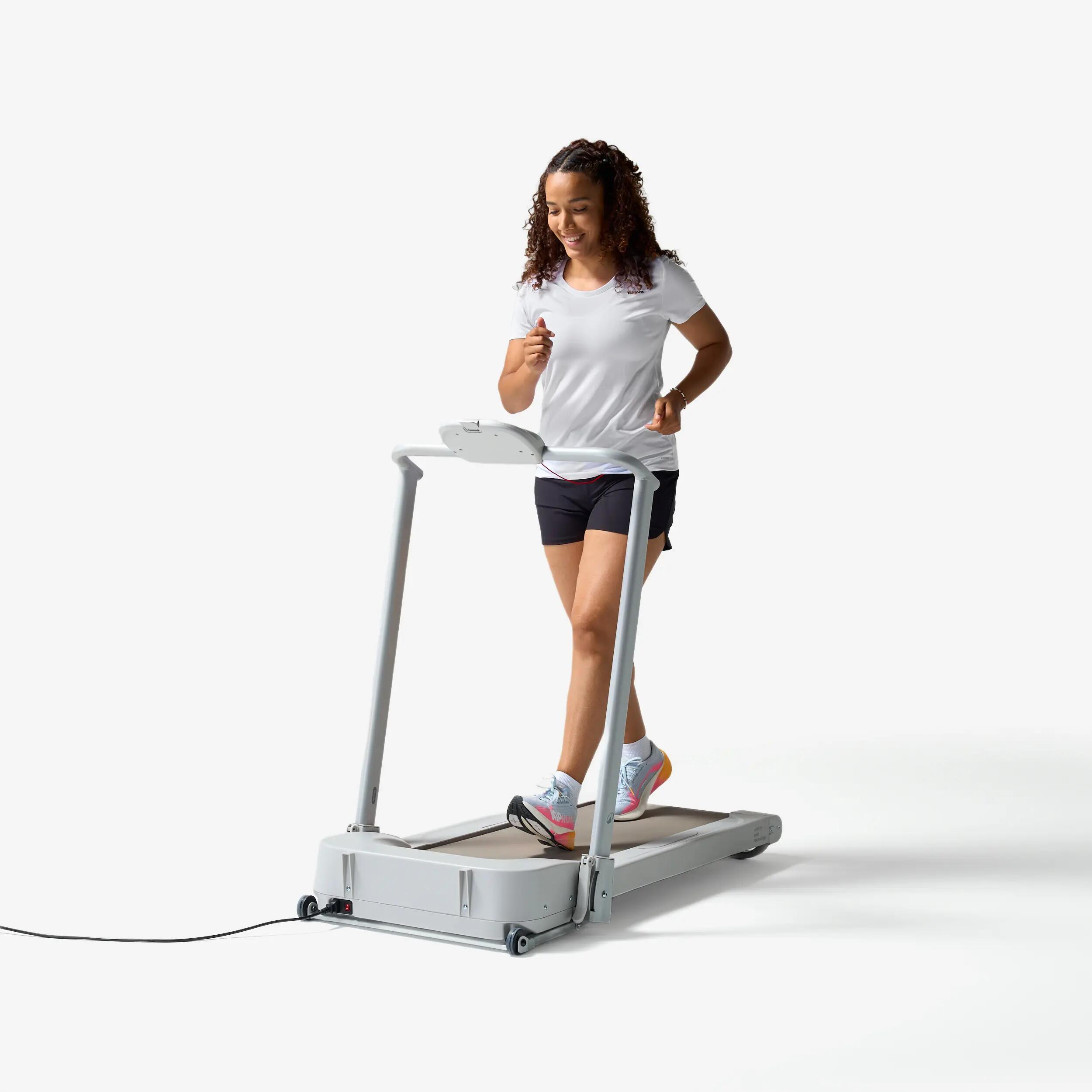 Folding Walking Treadmill 8 km/h, W500B 3/15