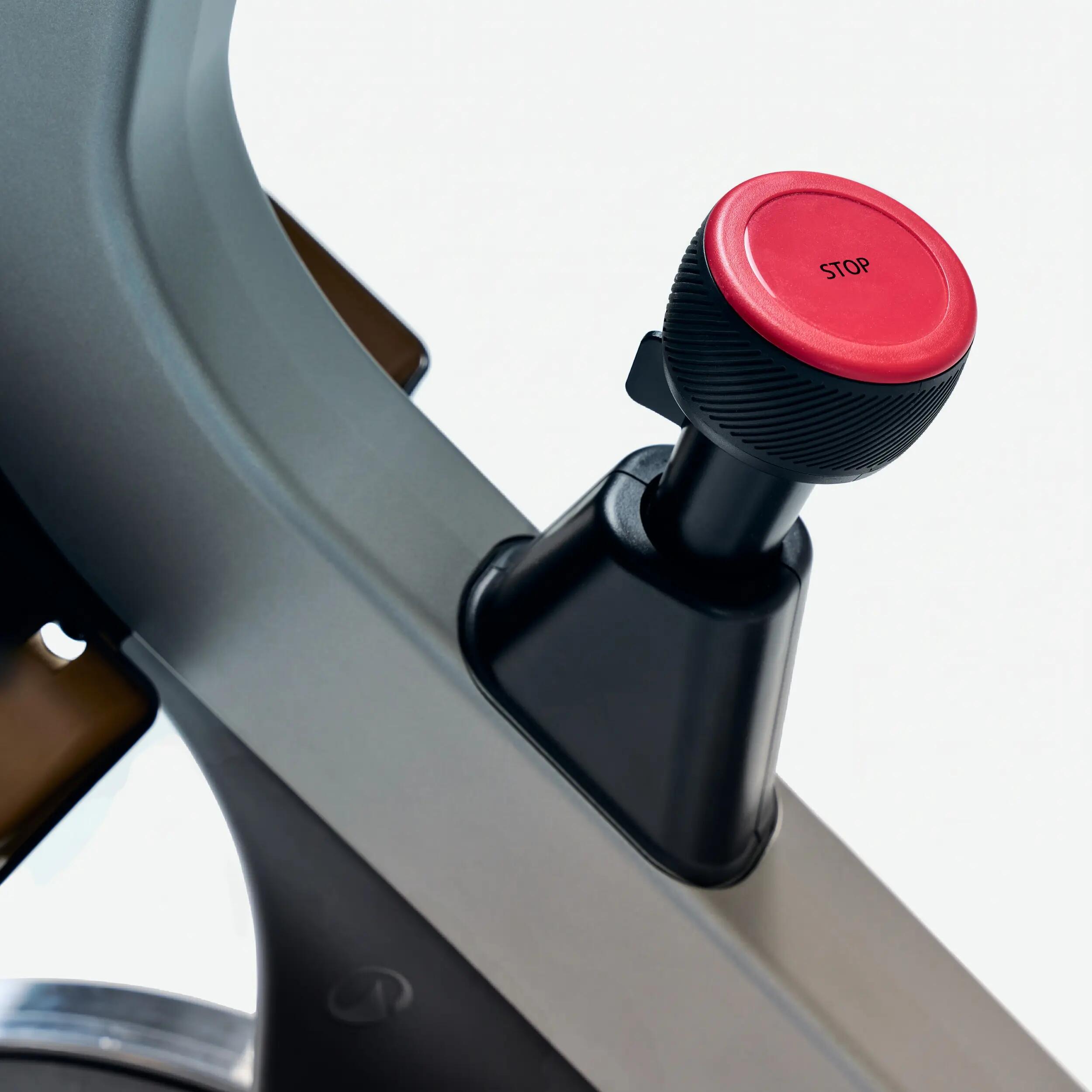 Stacionárny bicykel 900 s pripojením 7/9