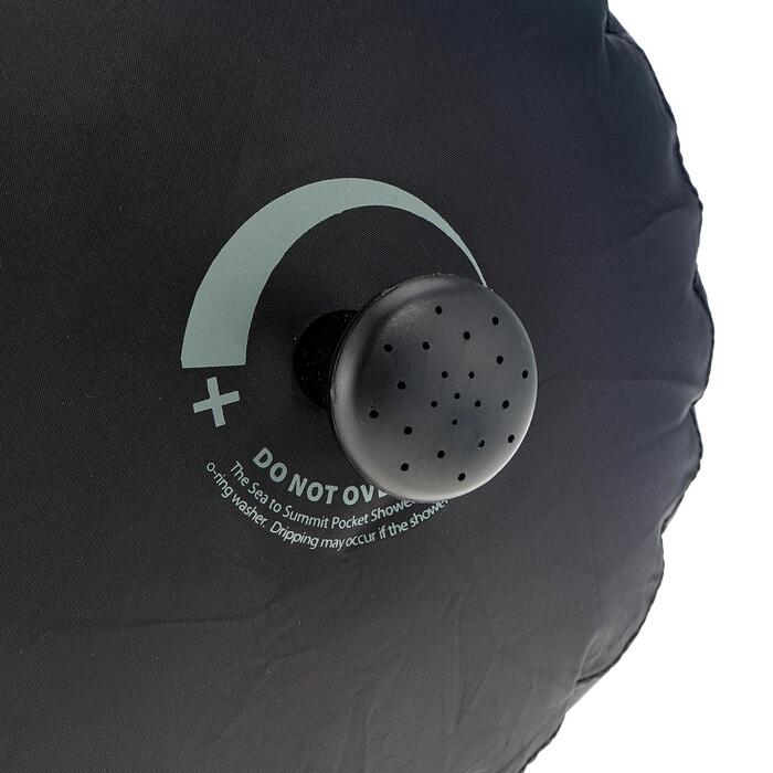 DOUCHE SOLAIRE COMPACTE POUR LE CAMPING 10 LITRES SEA TO SUMMIT