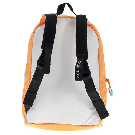 A 10+ kid backpack orange