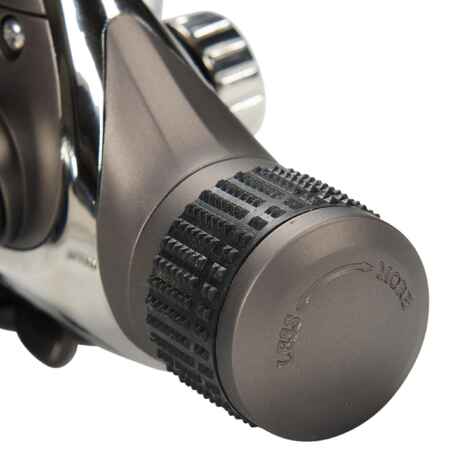 UL20 R5C Rear drag fishing reel - 2000