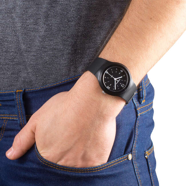 GEONAUTE A300 M Swip Analogue Sport Watch - Black | Decathlon