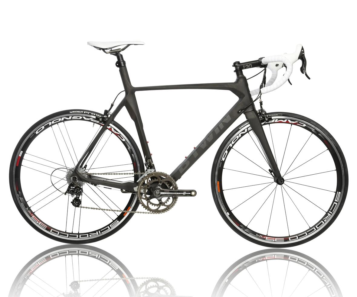 MACH 740