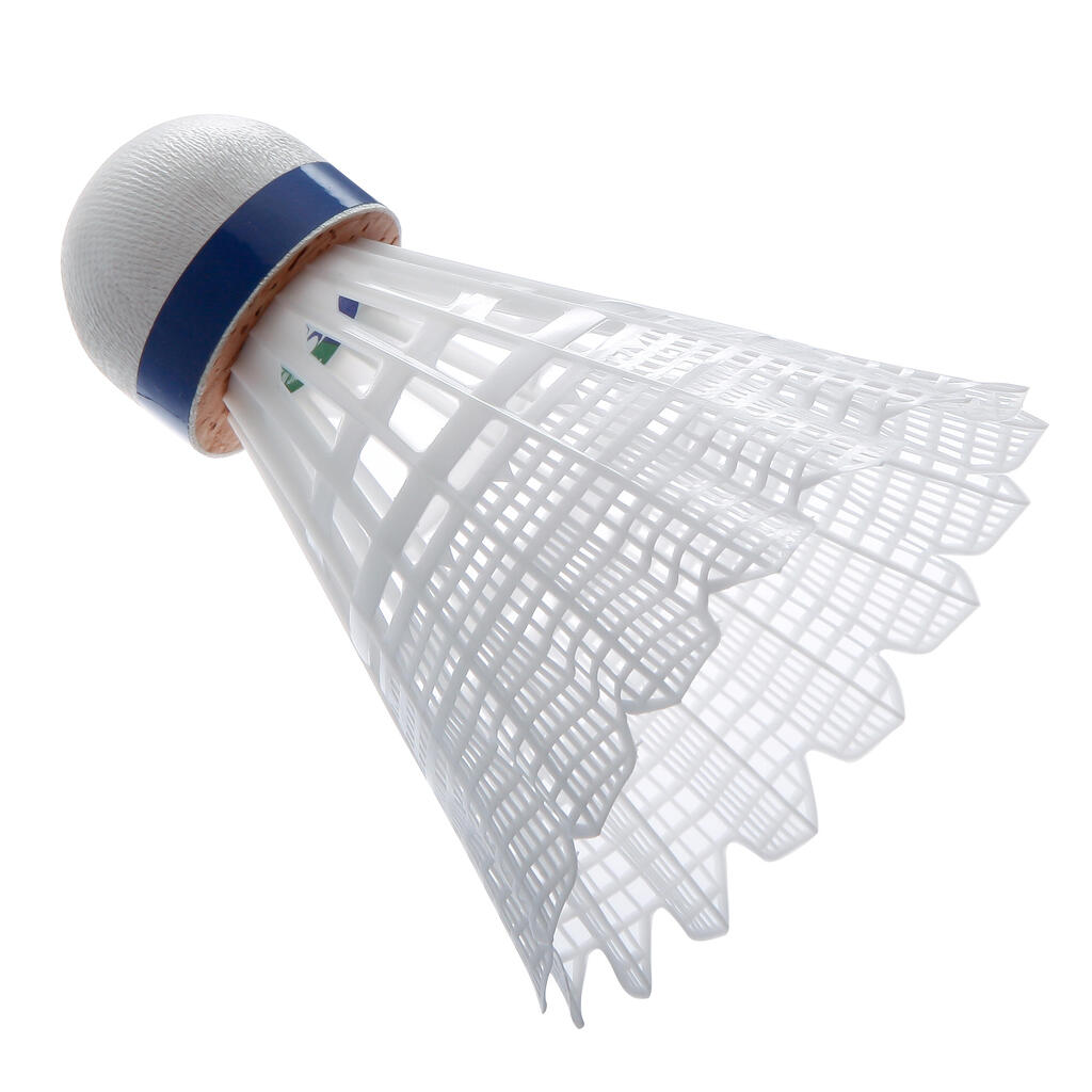 Badminton Shuttlecocks Mavis 2000 6-Pack - White