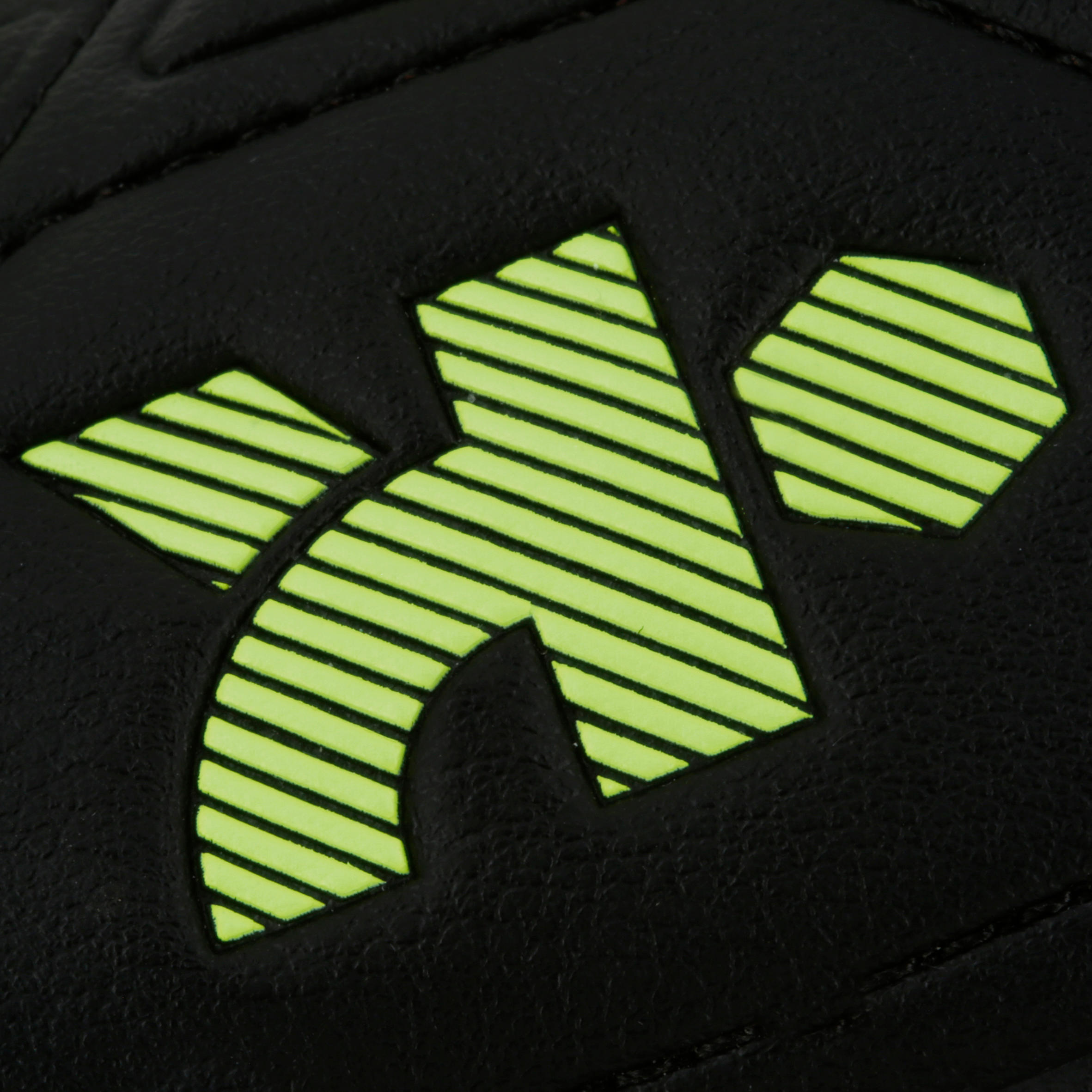 Agility 500 Sala Kids' Futsal Trainers - Black/Yellow 9/11