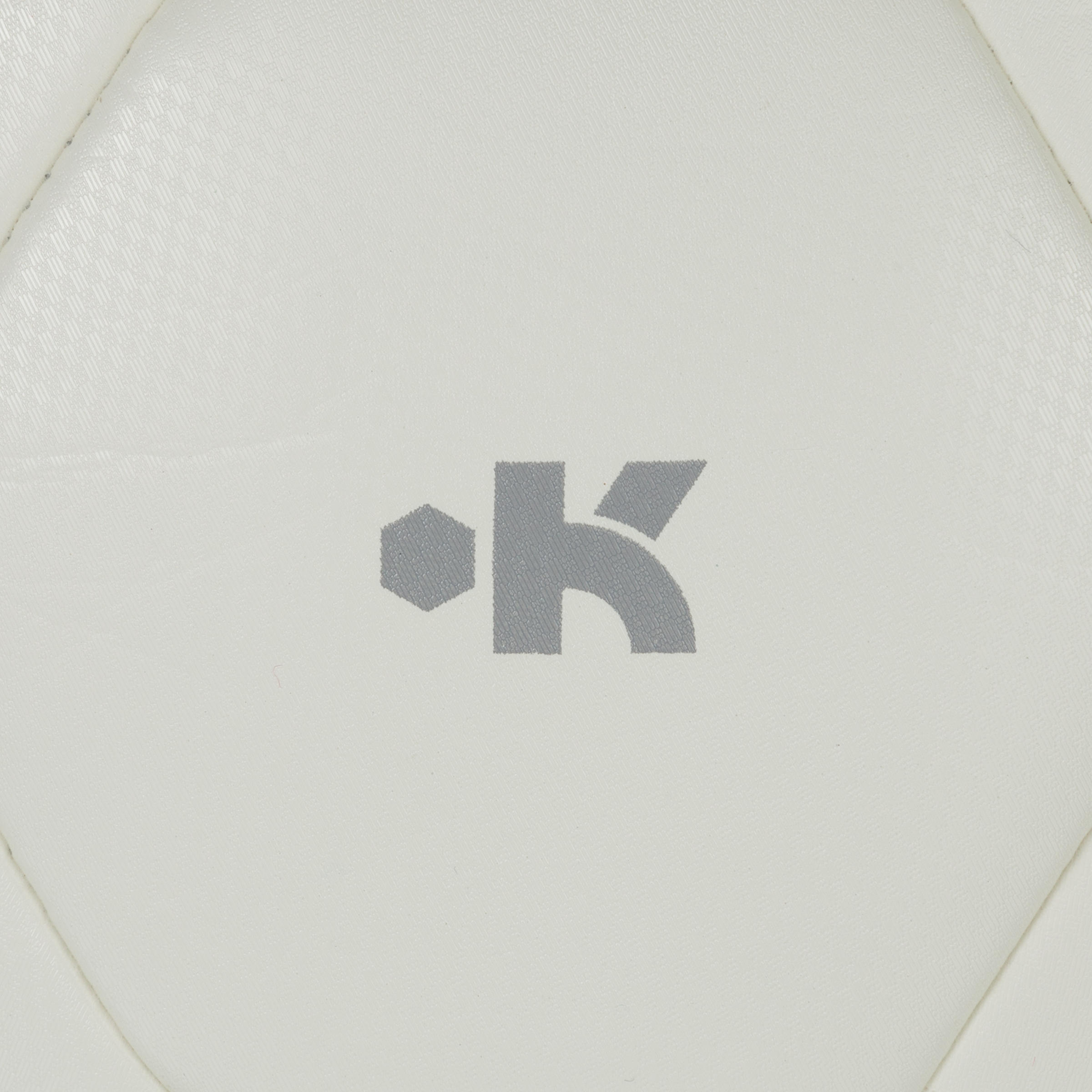 F100 Size 4 Football - White 8/9