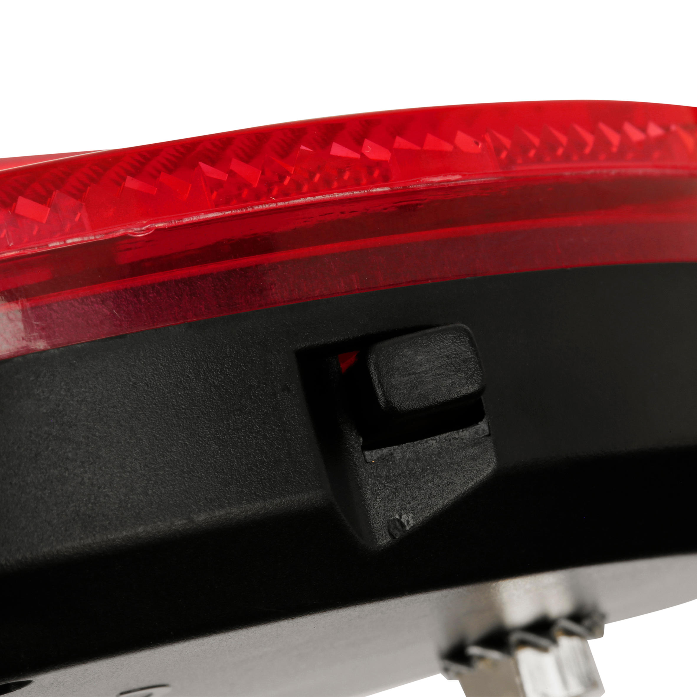 OLYMPIQUE Zadné svietidlo s LED batériou 80 mm ...... · záber 4