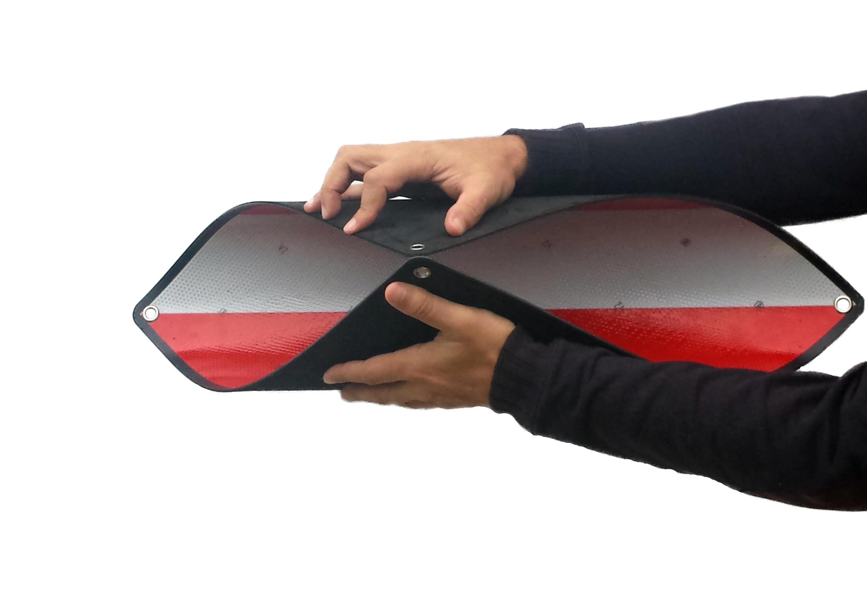 Señal V-20 con protección para transporte bicicletas 3/3