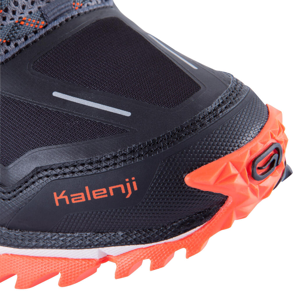 Laufschuhe Trail Kiprun XT 6 wasserdicht Herren schwarz/orange