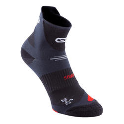 CHAUSSETTE DE RUNNING KIPRUN STRAP NOIRE