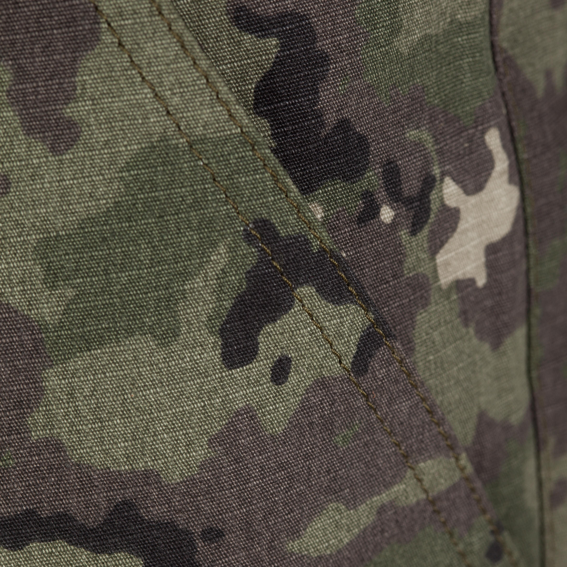 BERMUDA CARGO 500 CAMO ISLAND GREEN 12/12