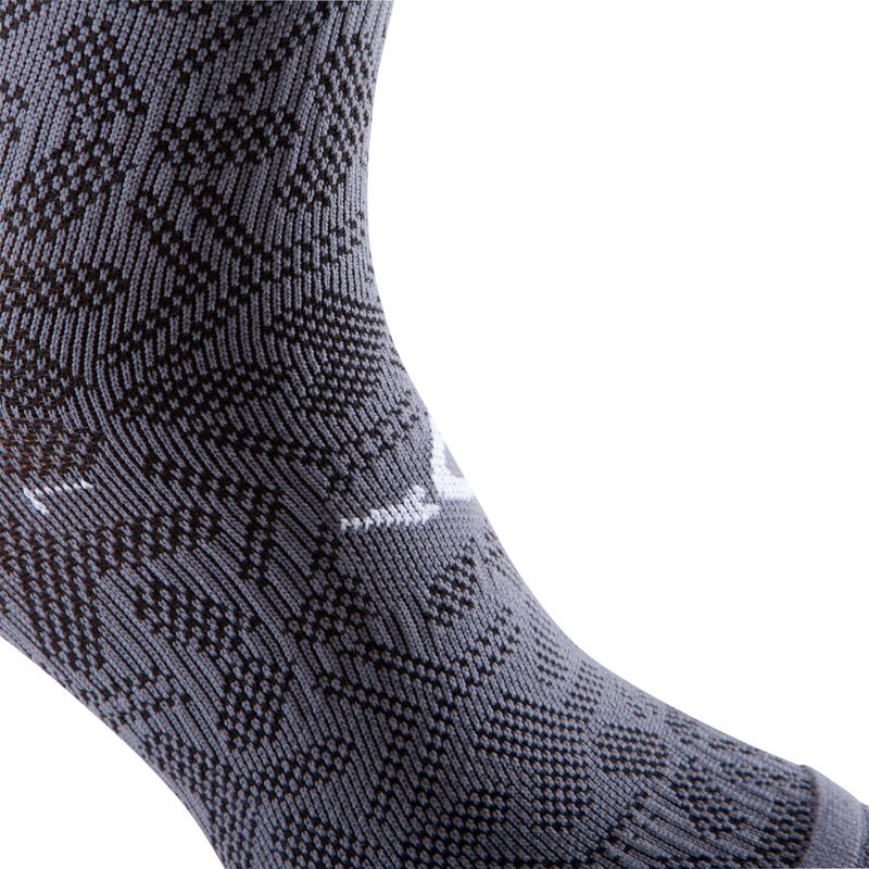 chaussettes hautes fitness noir gris