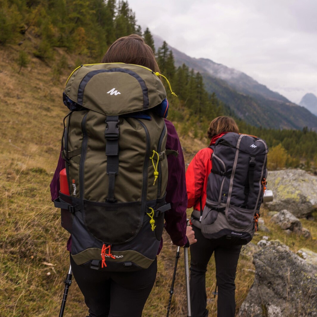 Что такое поход. Рюкзак Quechua Forclaz 90. Рюкзак 90 л Quechua. Рюкзак для горного треккинга Forclaz 90 л Forclaz. Quechua рюкзак 70л.