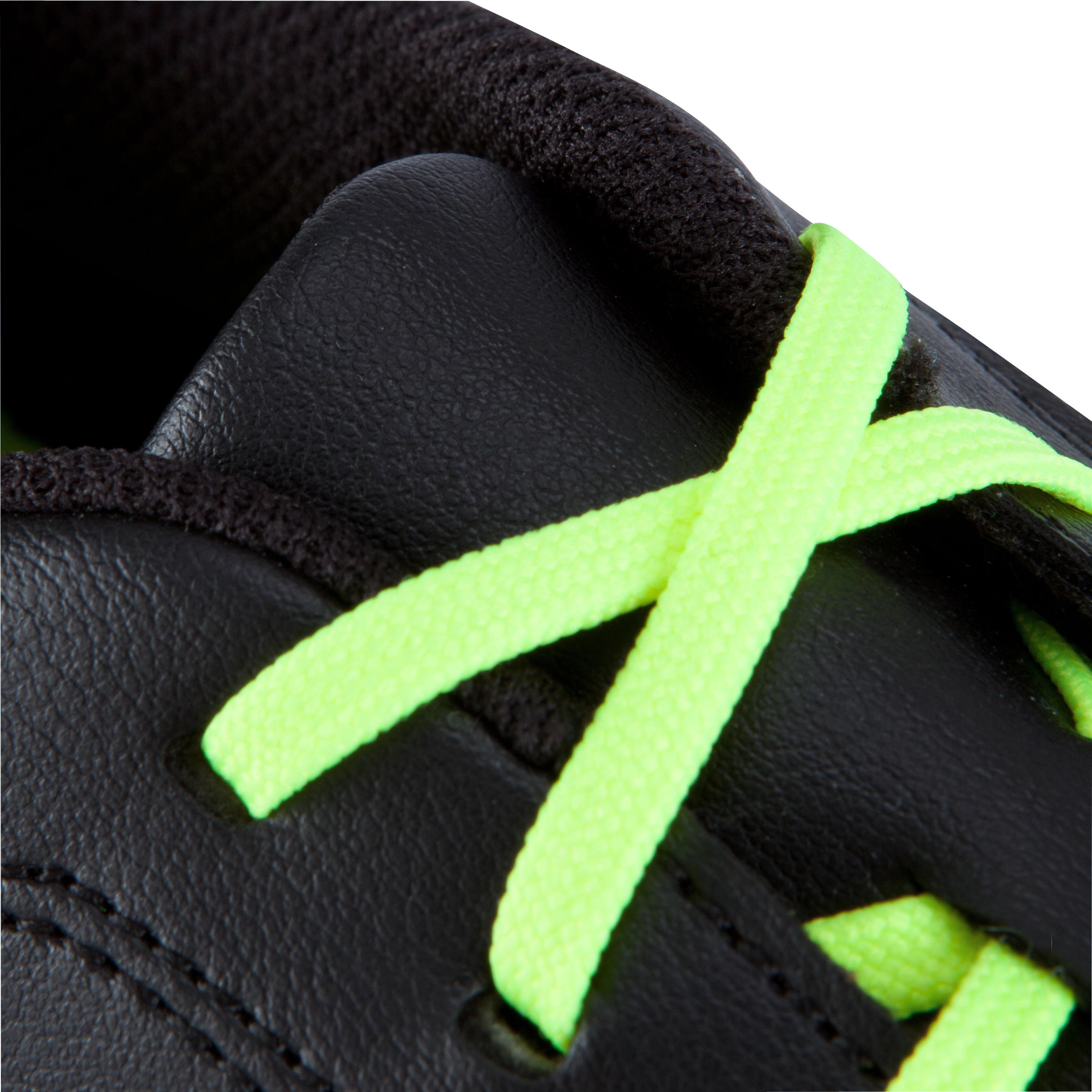 Density 300 FG Adult Dry Pitches Football Boots - Black/White 13/15