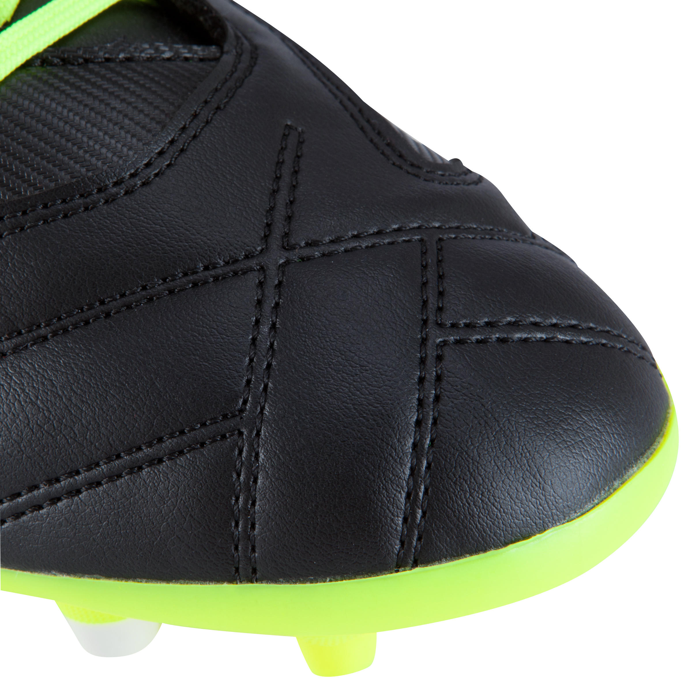 Density 300 FG Adult Dry Pitches Football Boots - Black/White 10/15