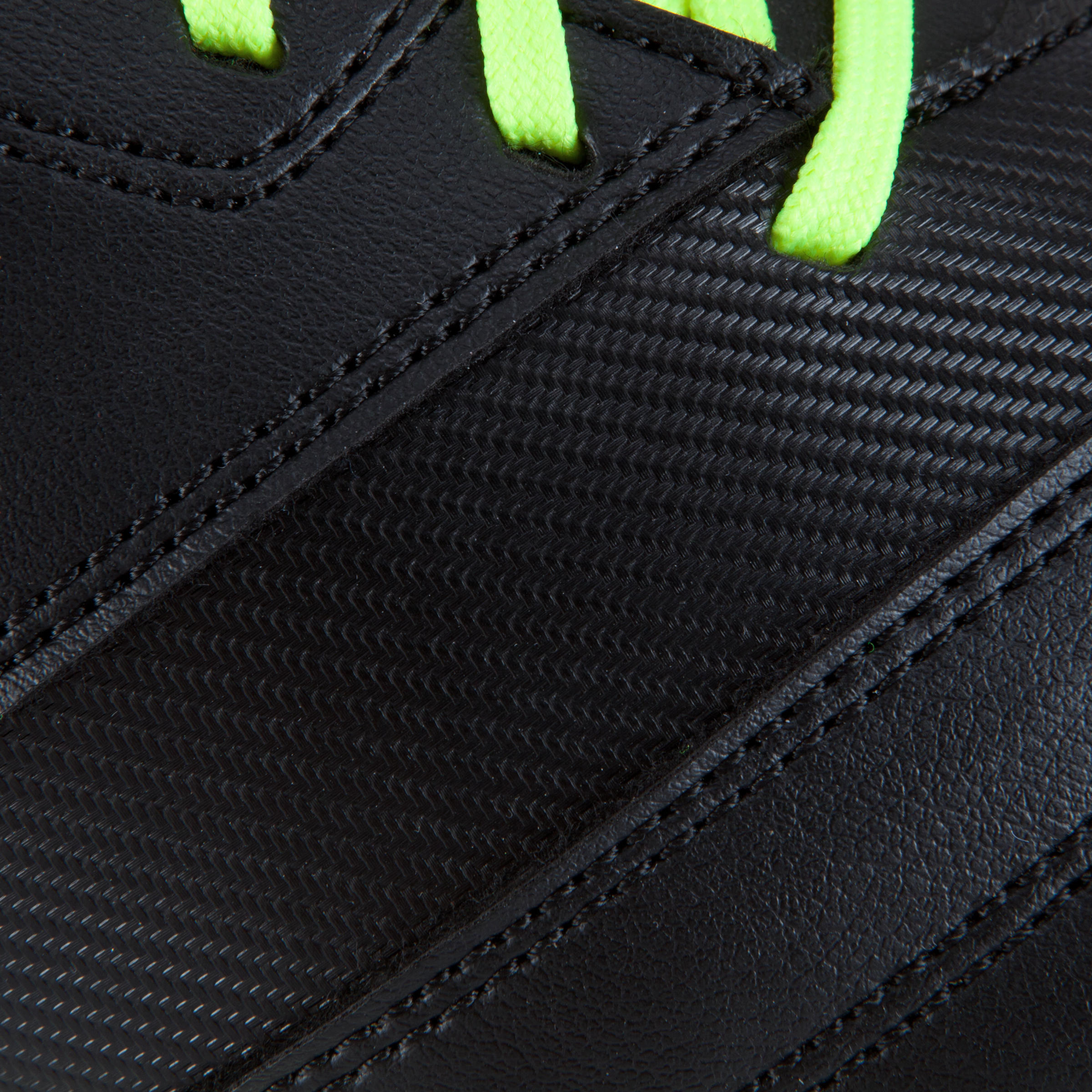 Density 300 FG Adult Dry Pitches Football Boots - Black/White 14/15