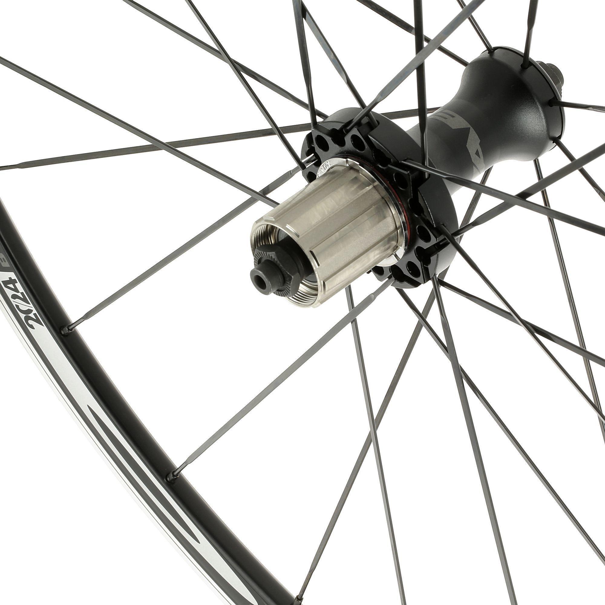 triban 700 wheels aero 28 hubs