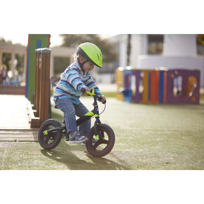 Kask miejski na rower 300 DLA DZIECI ZIELONY BTWIN Kaski rowerowe