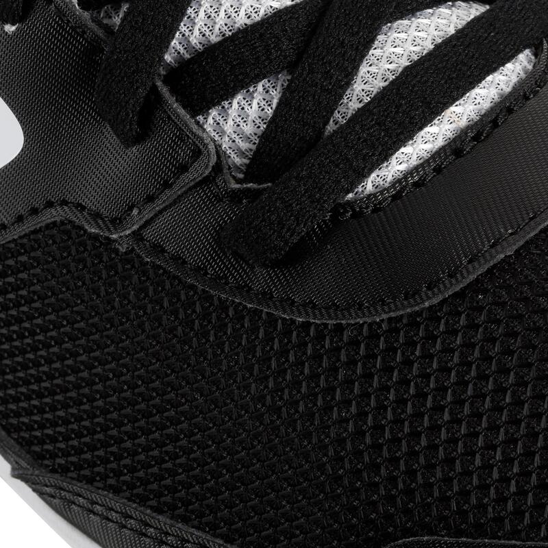 ZAPATILLAS DE ATLETISMO CON CLAVOS POLIVALENTE NEGRO BLANCO 