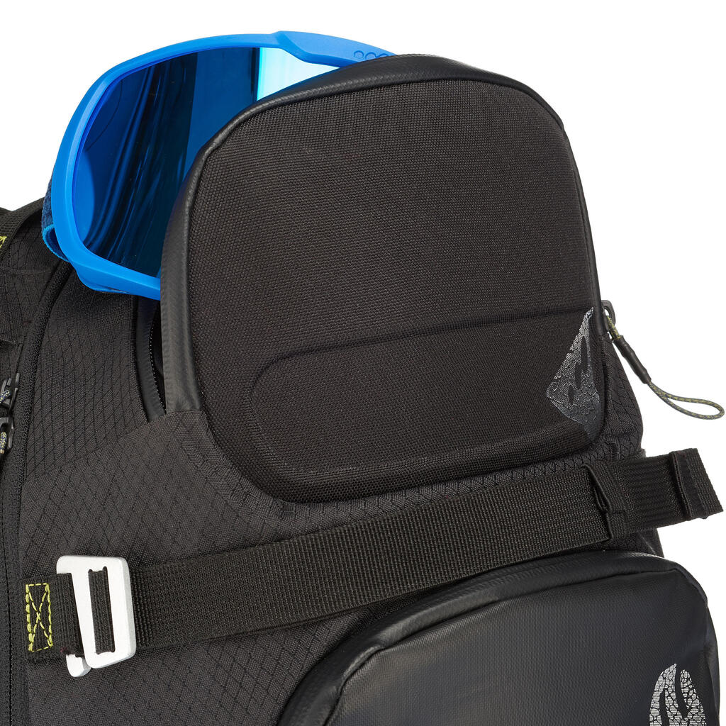 Skirucksack Reverse Freeride Defense 700 schwarz