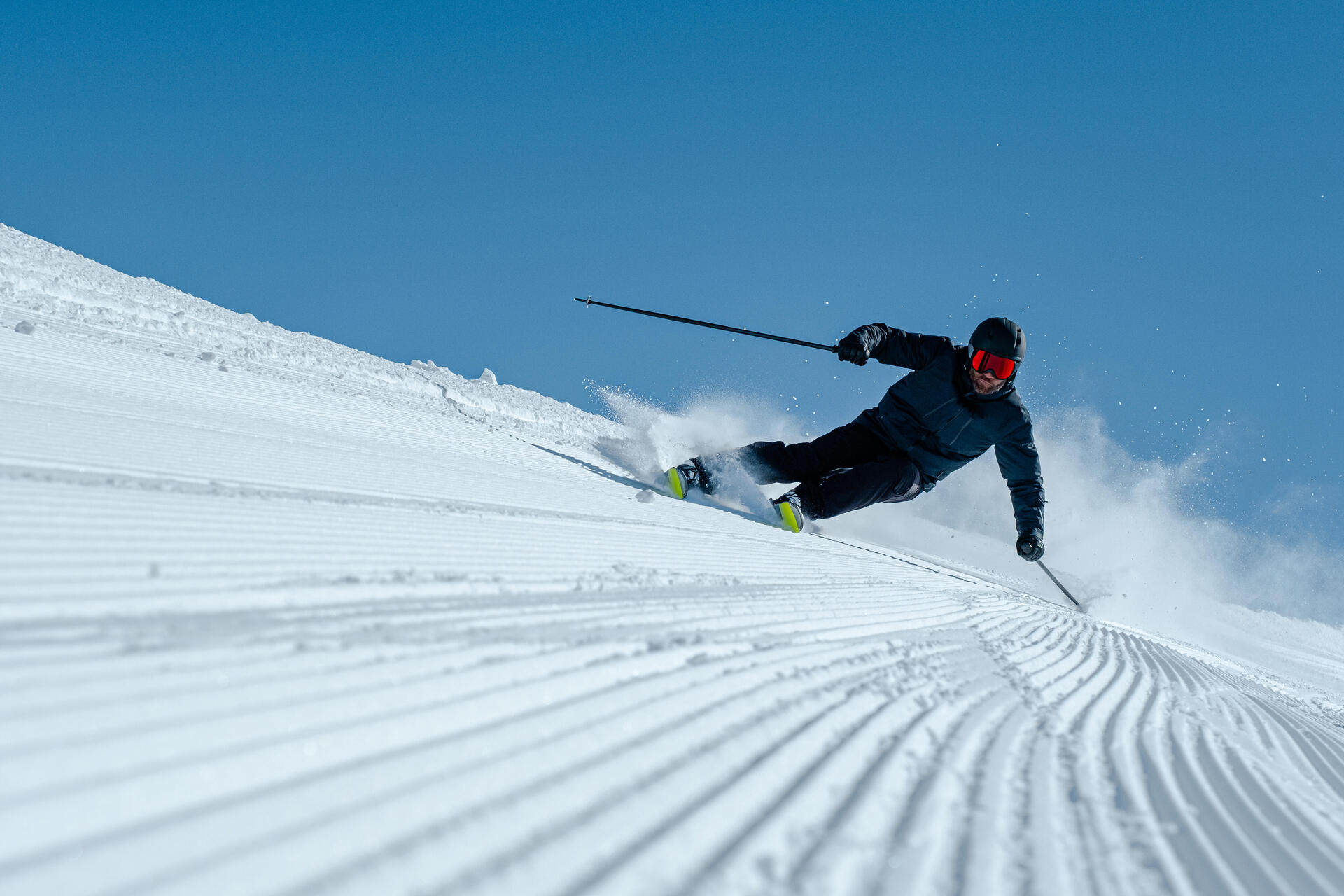 Comment choisir ses bâtons de ski alpin, de randonnée ou de freeride ?
