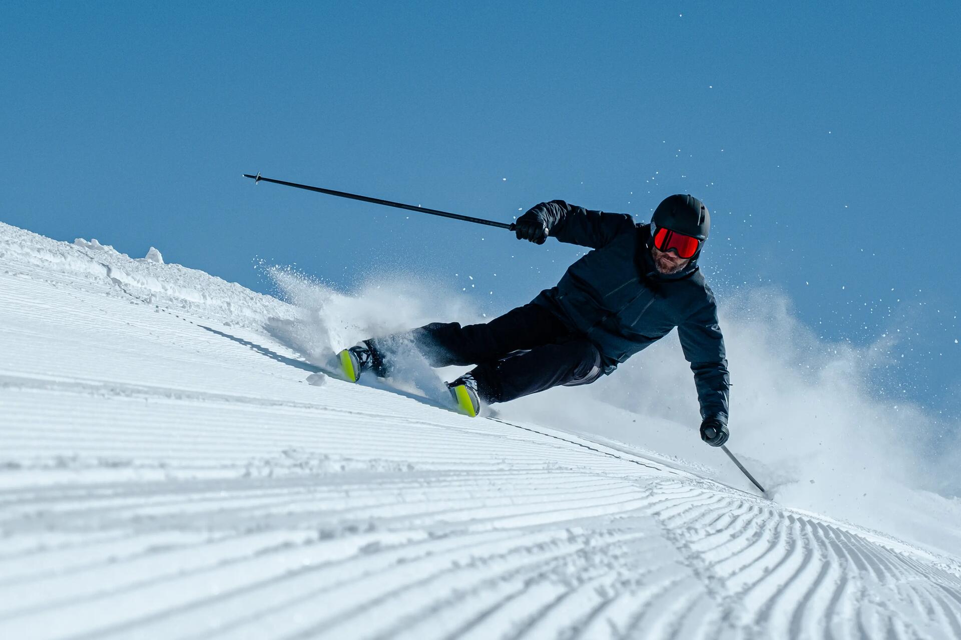 Advanced downhill skiing