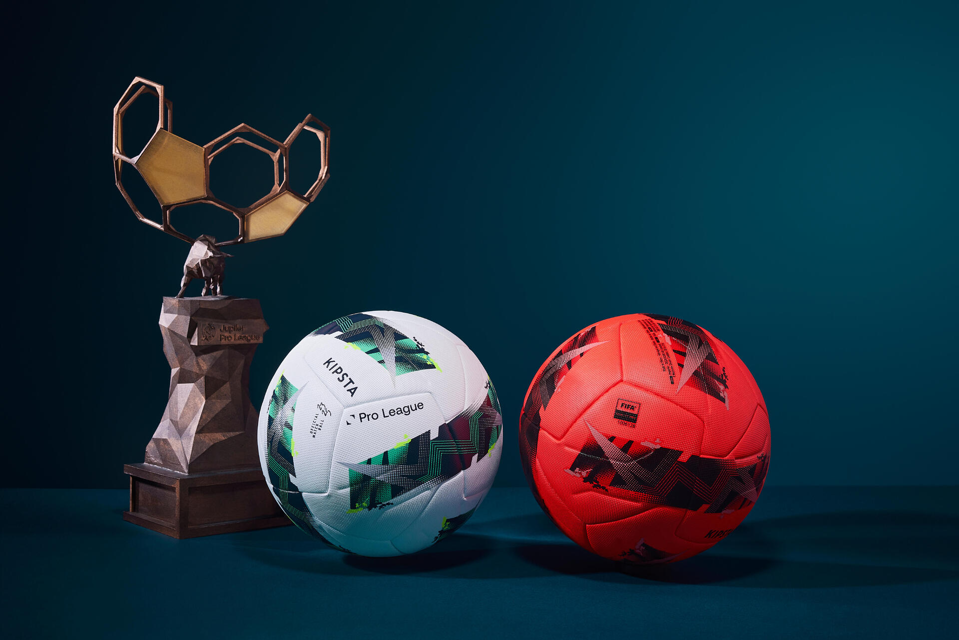 Football : Decathlon et Kipsta fournissent le ballon de match officiel de la Pro League en Belgique.