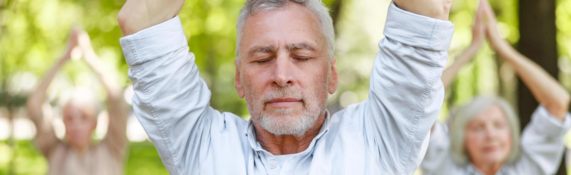 Exercice de qi gong pour les yeux