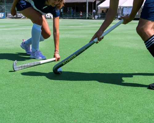 Comment jouer en sécurité au hockey sur gazon ?
