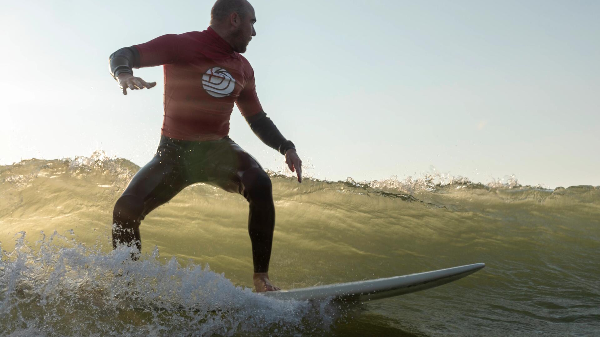 How to Choose the Right Surfboard for Your Level