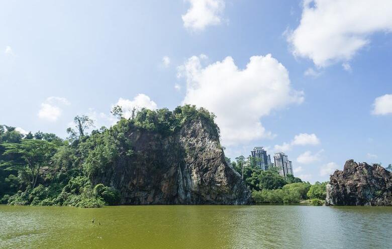 Little Guilin: Getting There and Things to Do