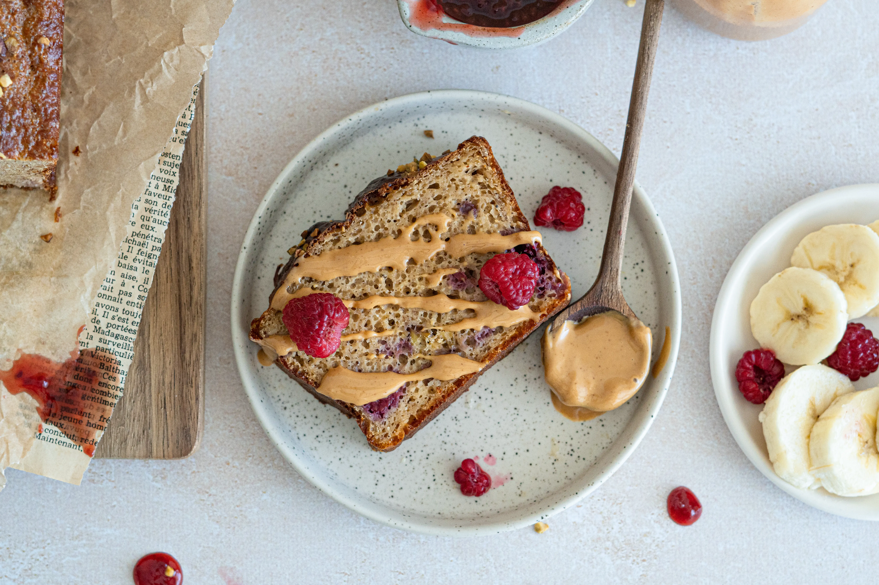 Glutenfreies und laktosefreies Bananenbrot.