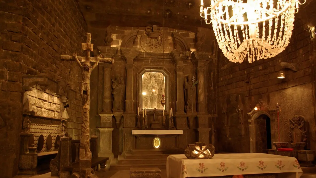 Wieliczka miejsce do odwiedzin z dziećmi podczas ferii zimowych niedaleko Krakowa