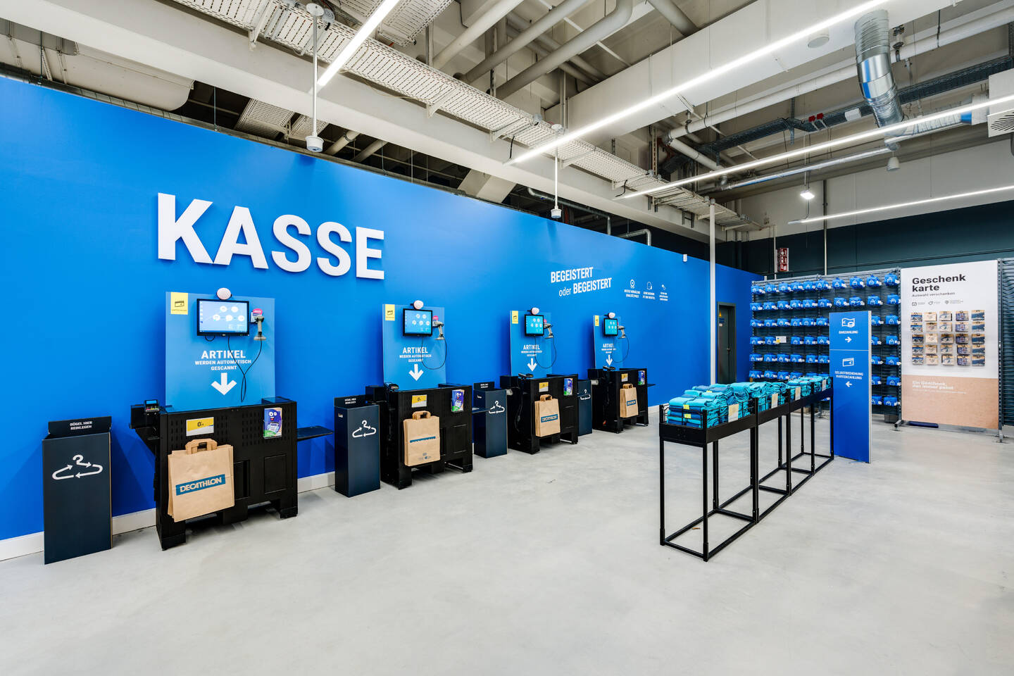 DECATHLON Eröffnung Waiblingen Kassenzone