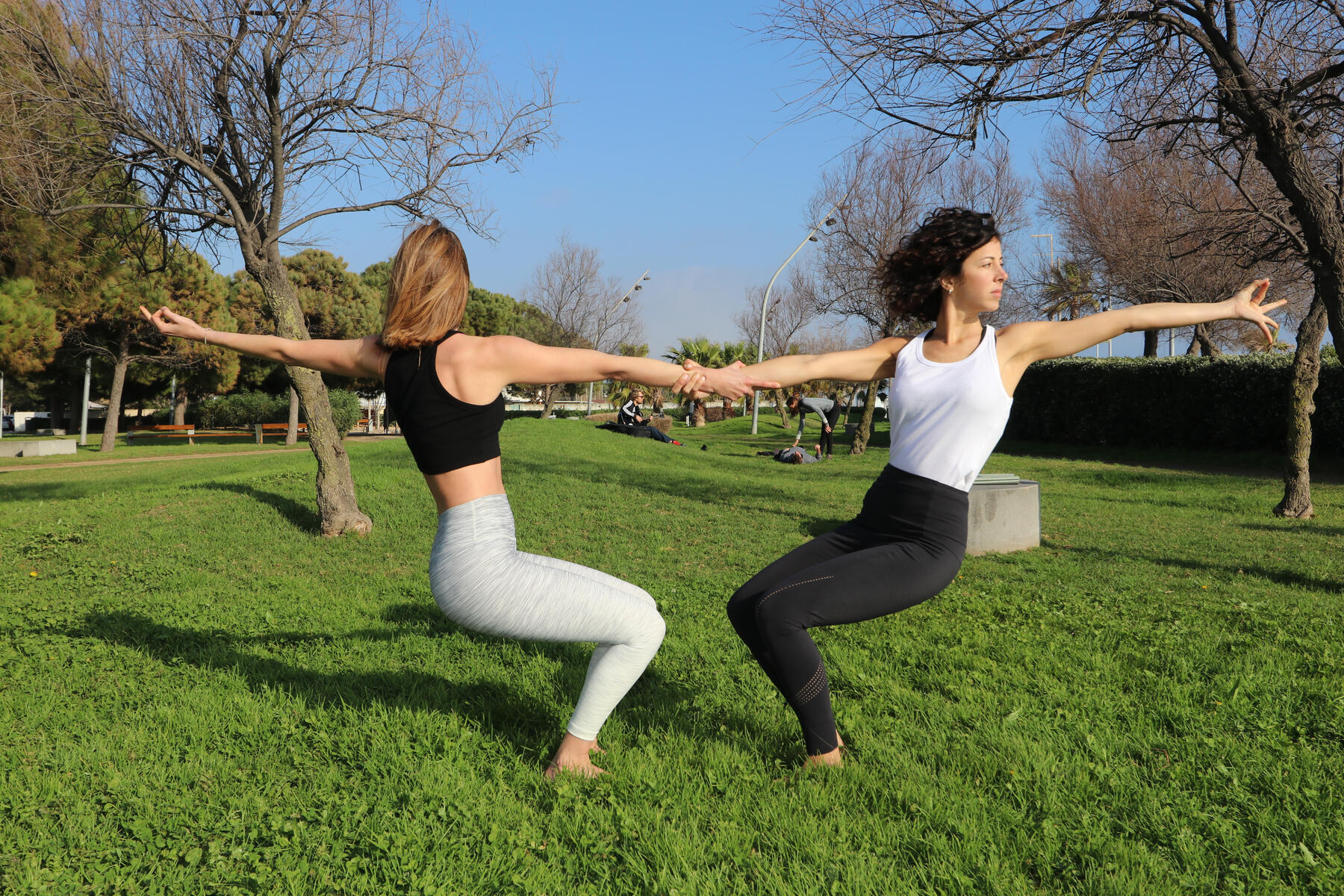 Yoga duo : quelles positions ou postures de yoga faire à deux ?