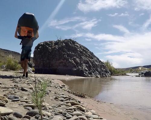 Aventure sur l’eau en Argentine - Packrafting sur le fleuve Colorado 