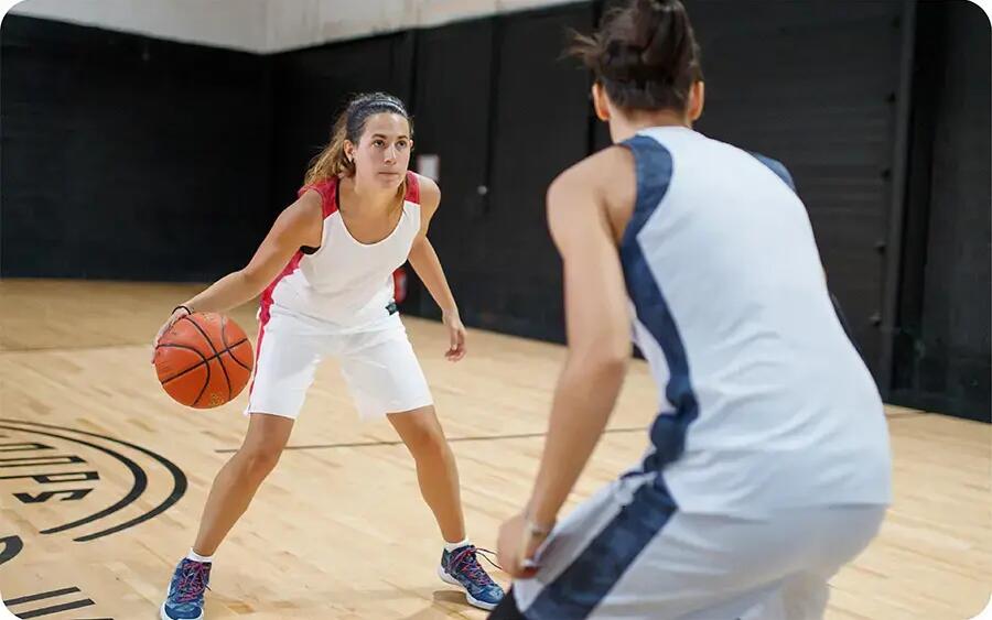 ¿Cómo Mejorar tu Defensa en el Baloncesto?