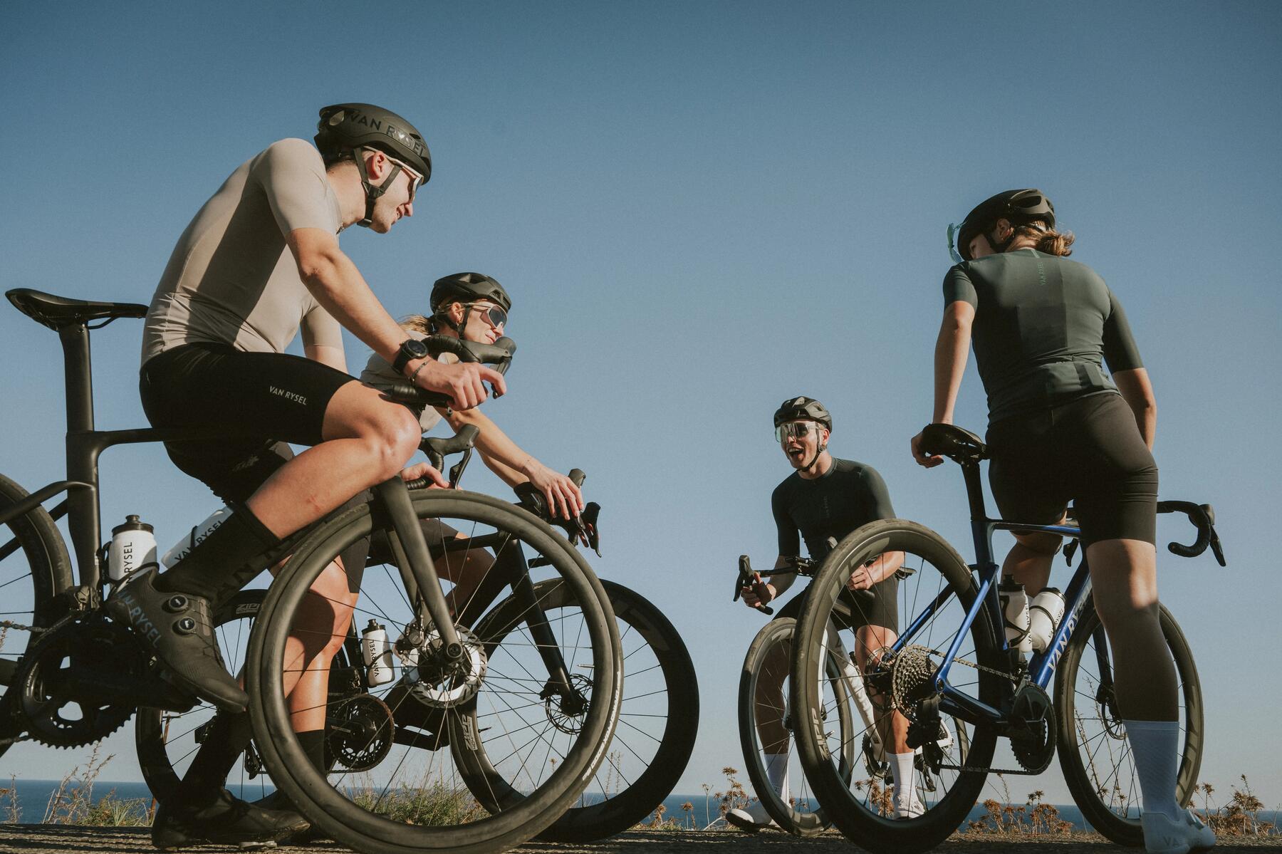 Van Rysel Cycling Shop London | Decathlon Surrey Quays