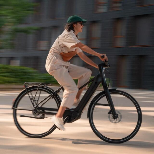 set off by bike
