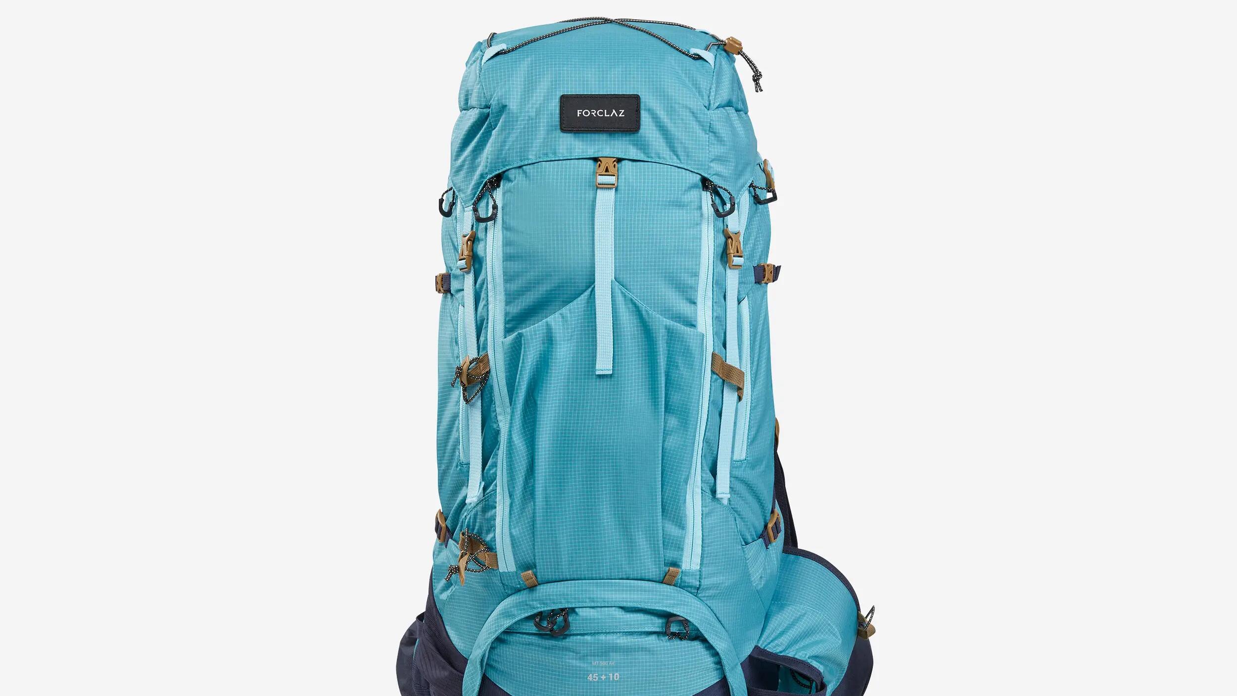 Een trekkingrugzak van 50 l voor dames repareren