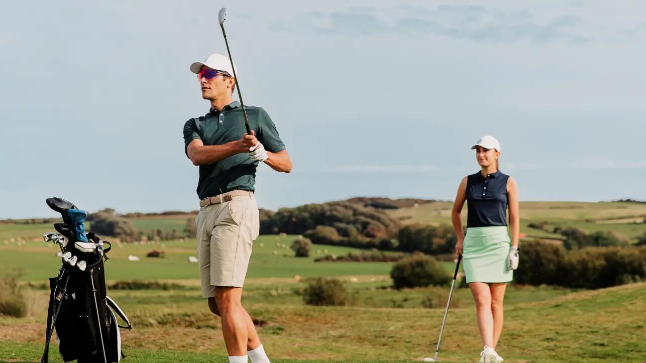 Erfahre hier, weshalb du zum Golfen einen Laser Entfernungsmesser verwenden solltest!