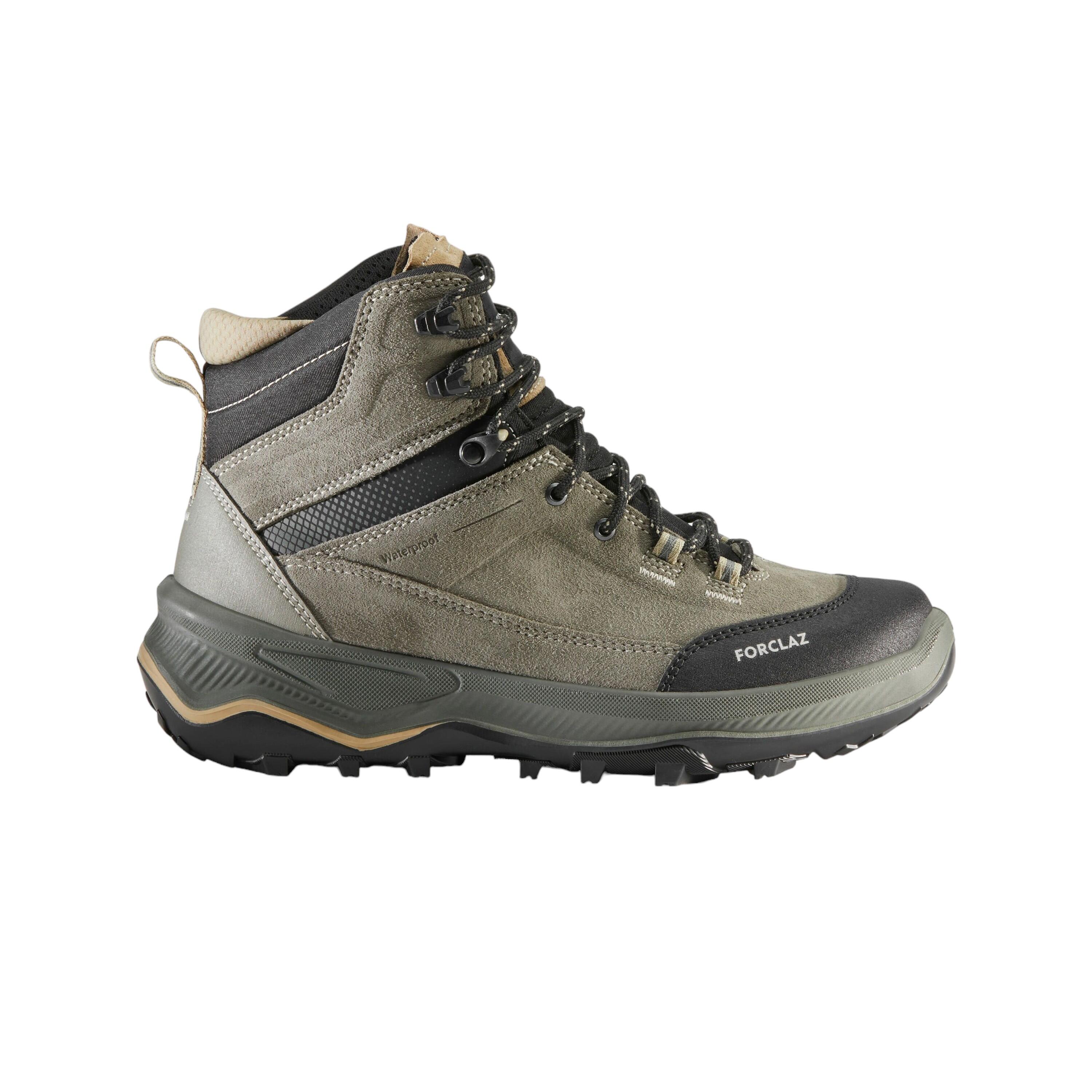 Scarpe montagna e doposci