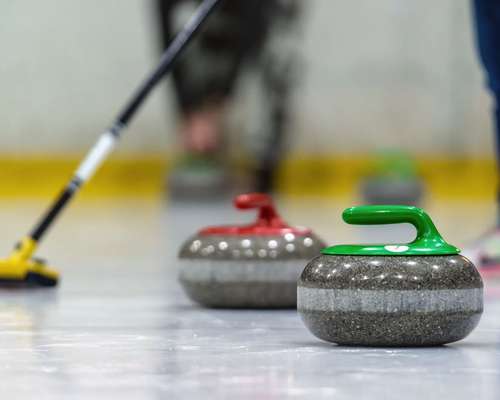 Curling – wszyto co musisz wiedzieć o tym fascynującym sporcie
