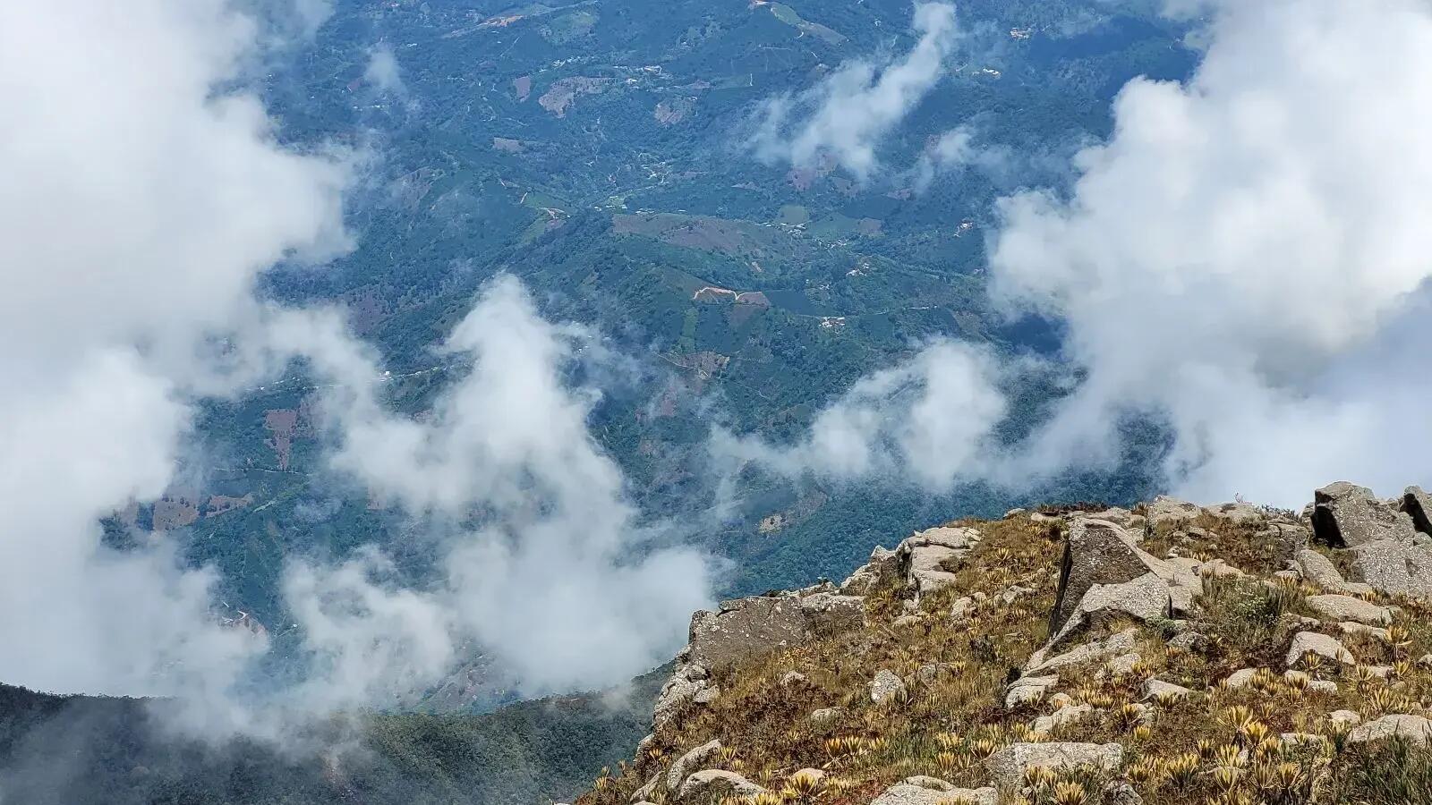 Viajar a los Farallones del Citará