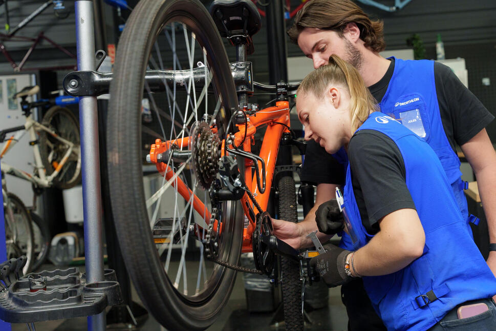 Servis bicikala u Decathlonu