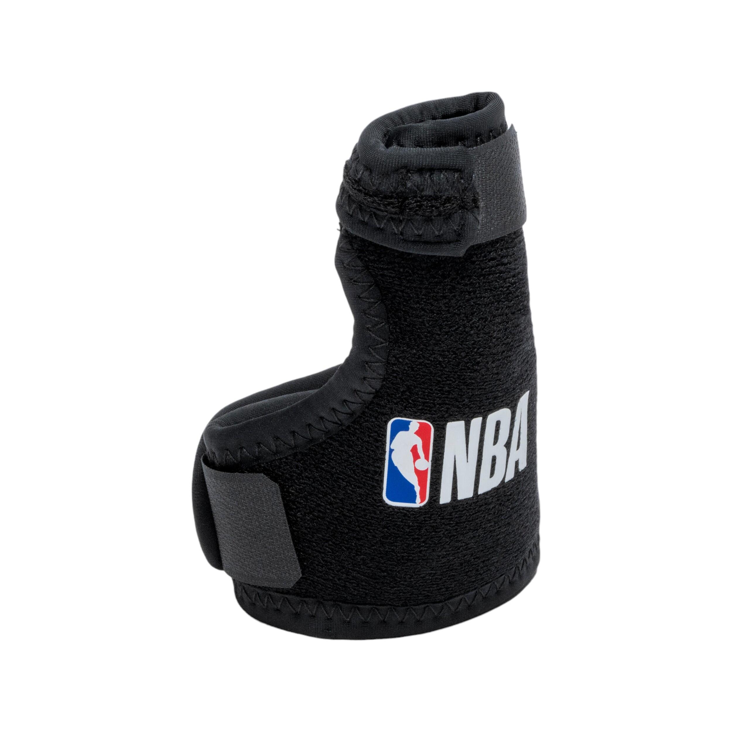 Vinger- en duimbrace basketbal