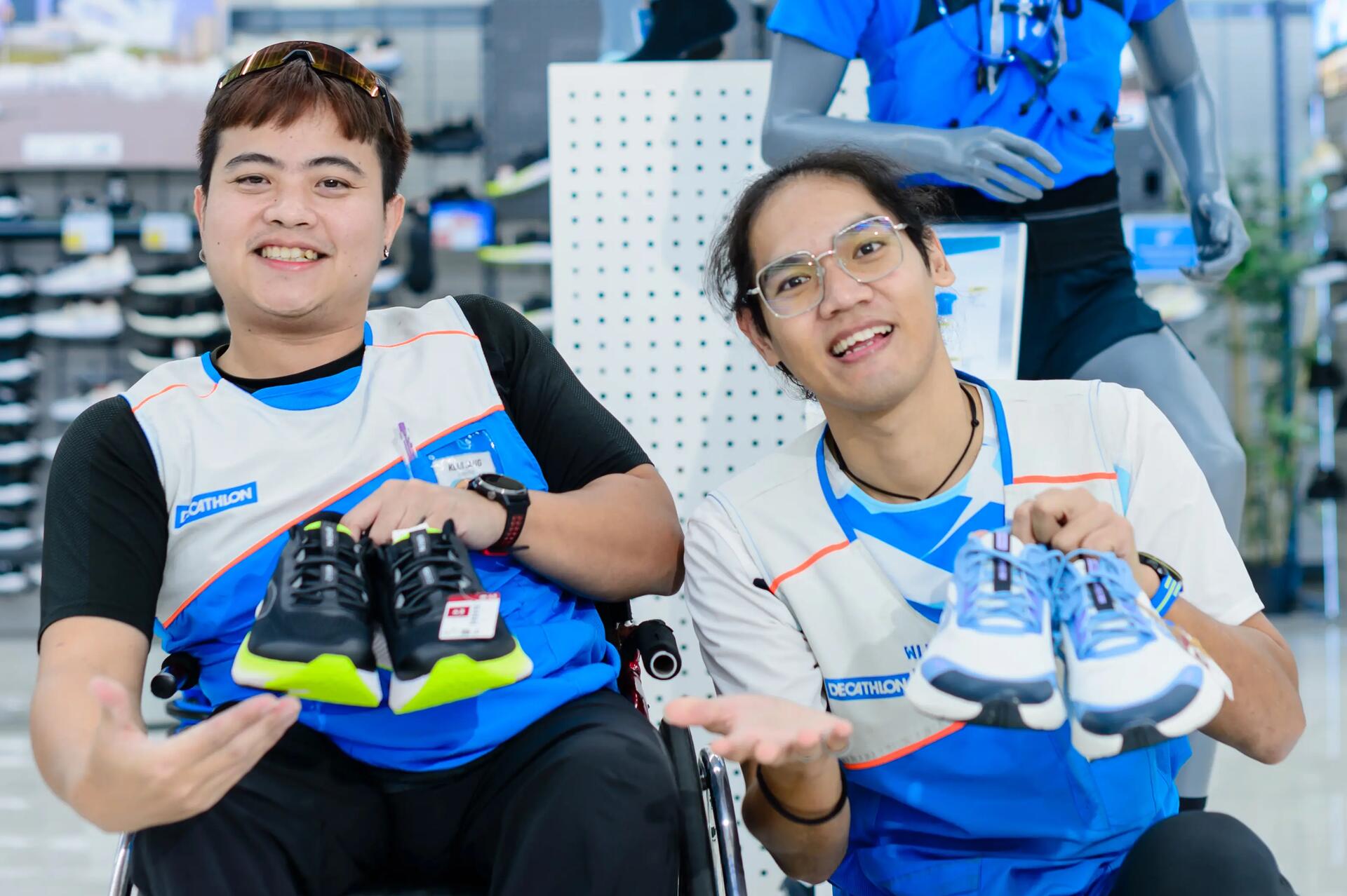 บทสัมภาษณ์​ "ขลุ่ย" และ "จิน" ยอดมนุษย์ที่เหนือกว่ามนุษย์ธรรมดา
