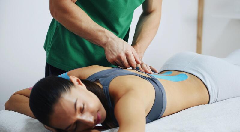 Rehabilitacja a fizjoterapia - czym się różnią?