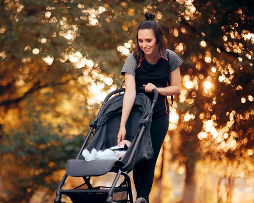 Sport post-partum : quand, pourquoi et comment s'y (re)mettre ?