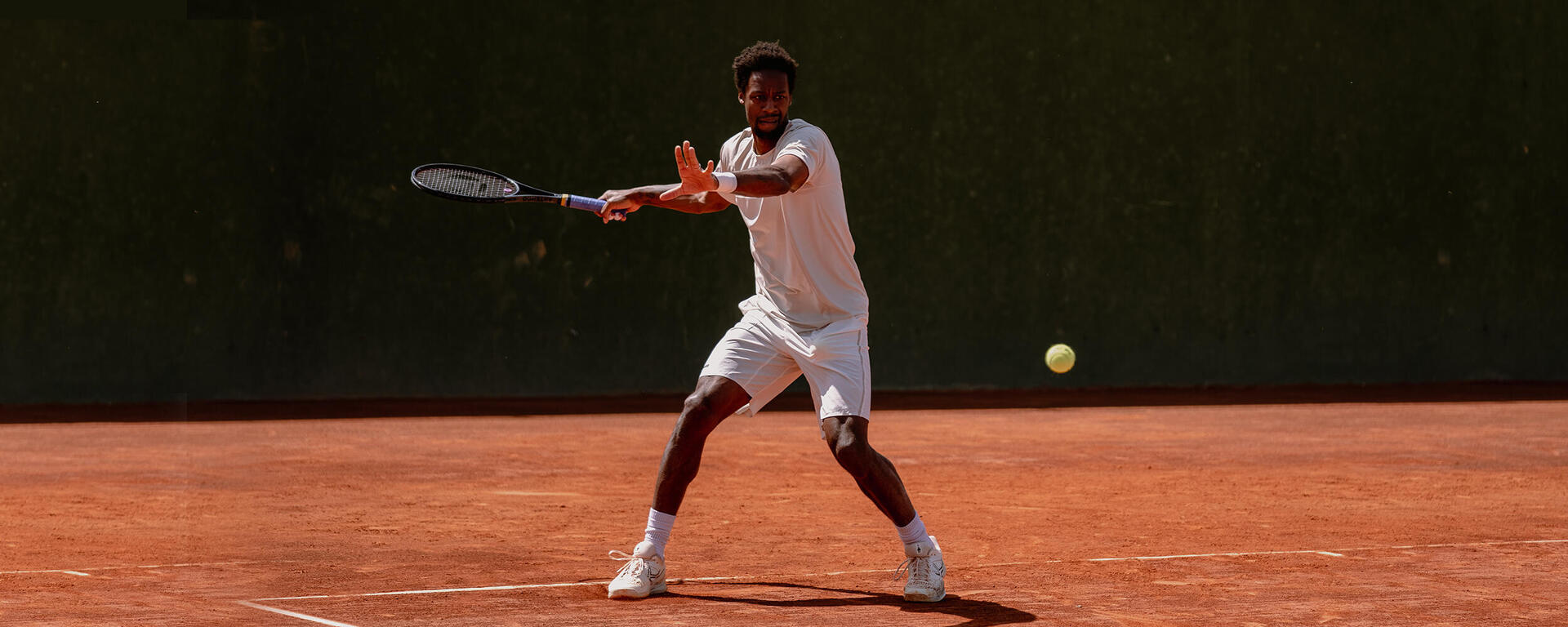 zoom sur une raquette de tennis
